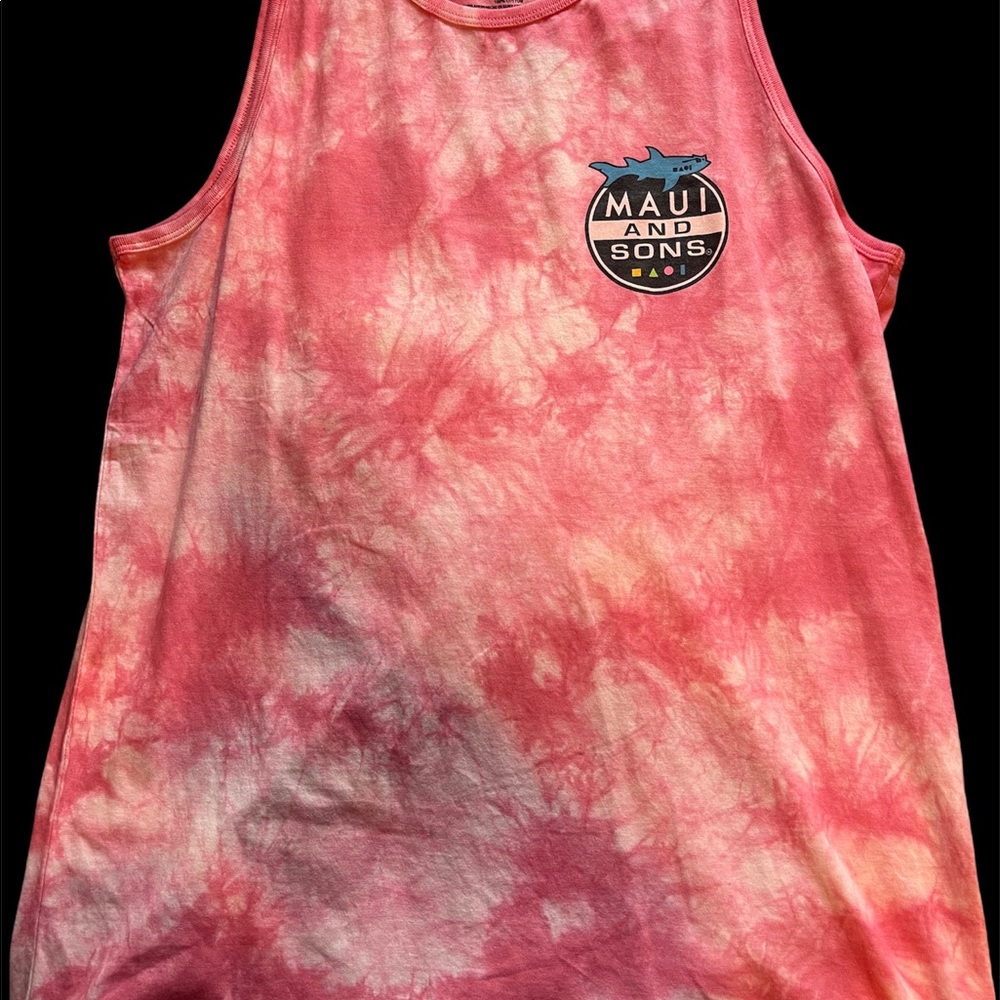 Maui and Sons Tank